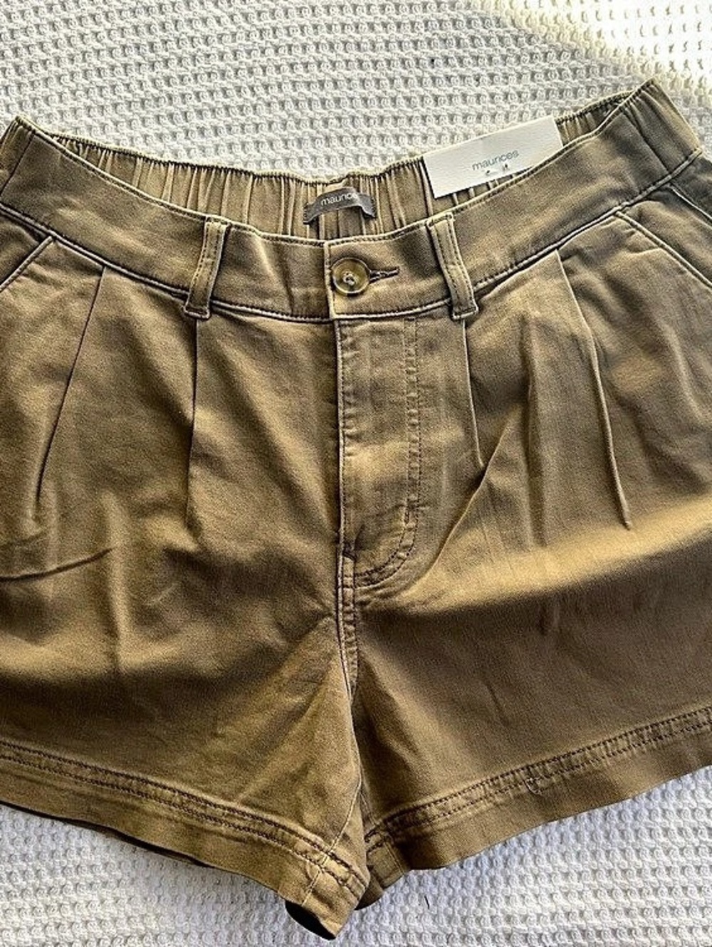 NWT Maurice’s High Waist Shorts in Tan Size 6